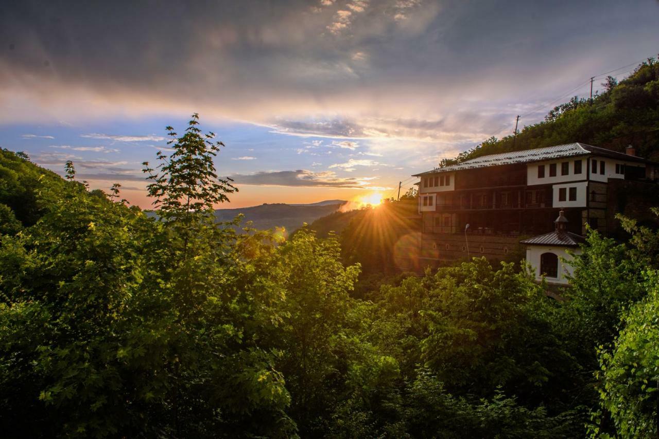 Hotel Manastir Sv. Joakim Osogovski Kriva Palanka Exterior foto